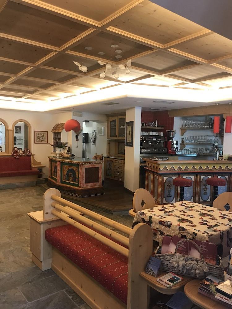 Hotel Piedibosco Moena Extérieur photo
