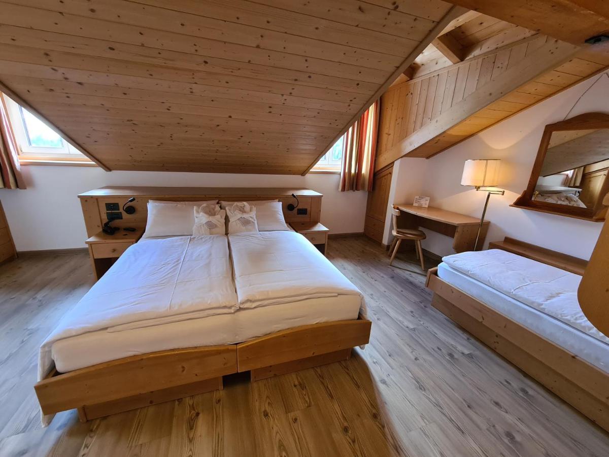 Hotel Piedibosco Moena Extérieur photo