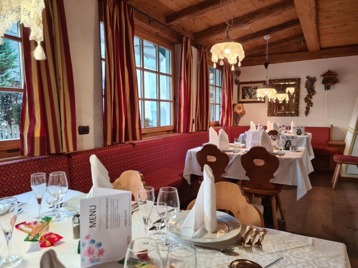 Hotel Piedibosco Moena Extérieur photo