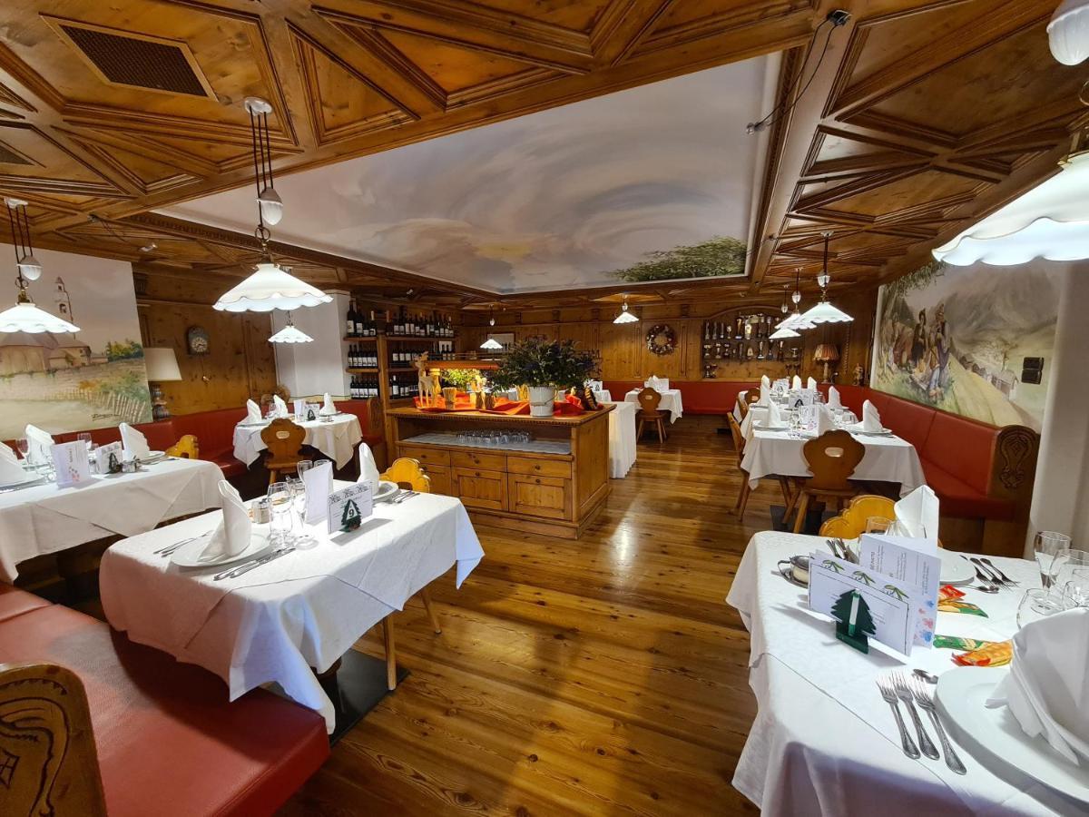Hotel Piedibosco Moena Extérieur photo